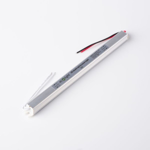 ZASILACZ MONTAŻOWY MEBLOWY SLIM 12V 48W 4A